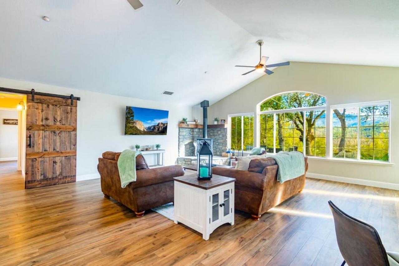 Mystic Mountain Villa, 14 Miles From Yosemite Oakhurst Exteriör bild