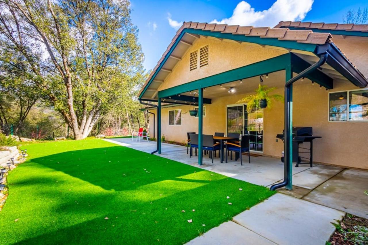 Mystic Mountain Villa, 14 Miles From Yosemite Oakhurst Exteriör bild