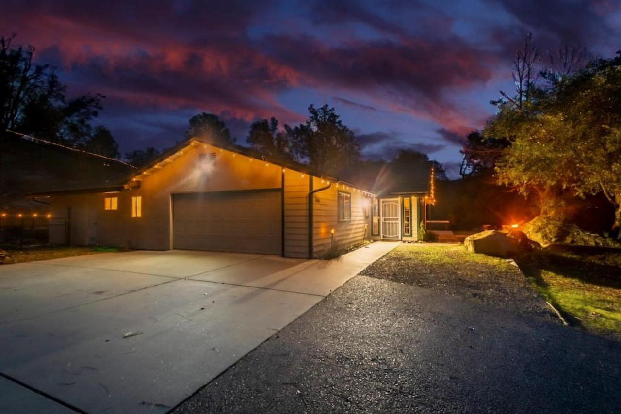 Mystic Mountain Villa, 14 Miles From Yosemite Oakhurst Exteriör bild