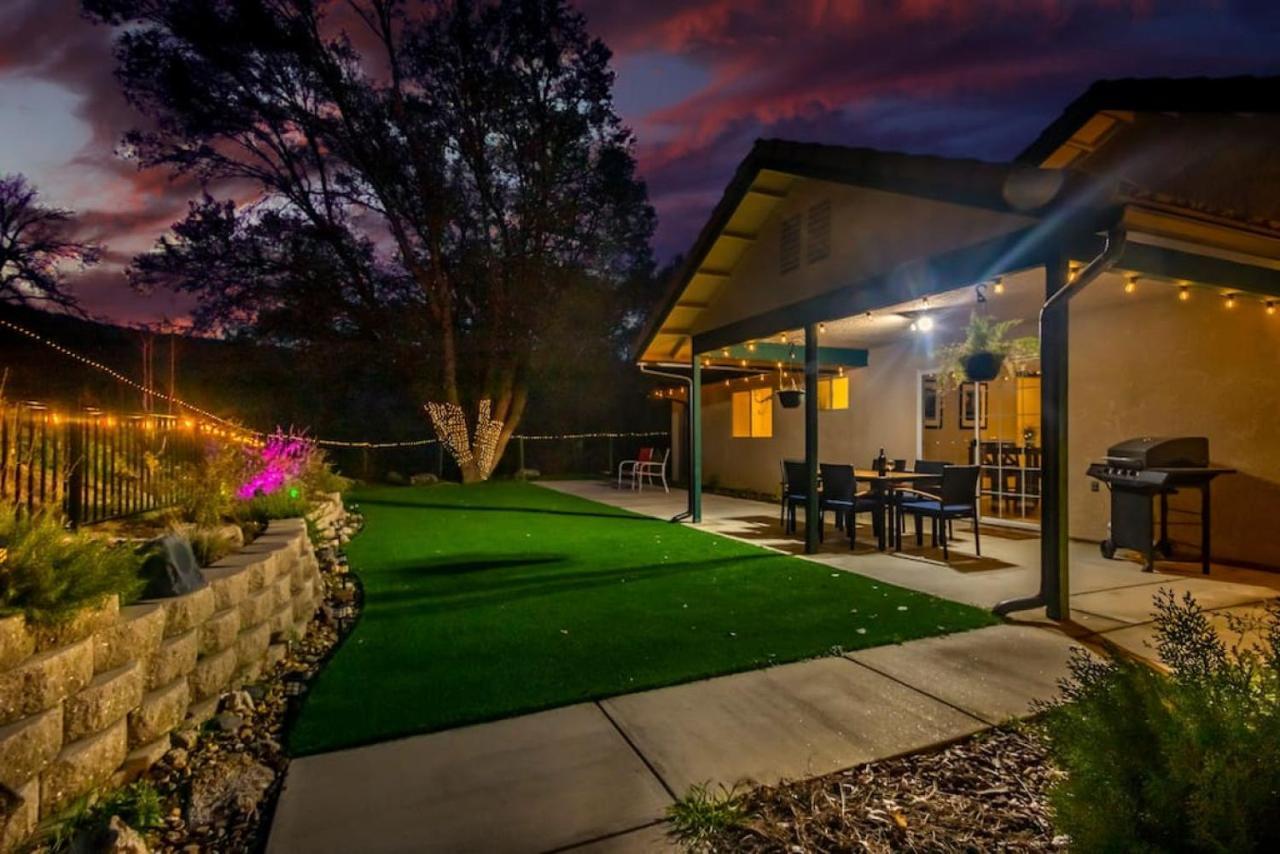 Mystic Mountain Villa, 14 Miles From Yosemite Oakhurst Exteriör bild