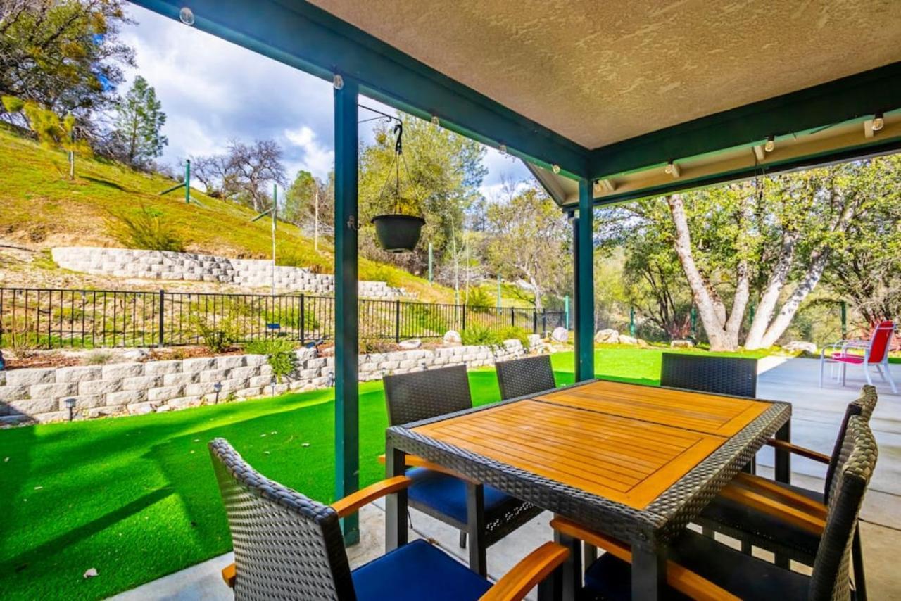 Mystic Mountain Villa, 14 Miles From Yosemite Oakhurst Exteriör bild