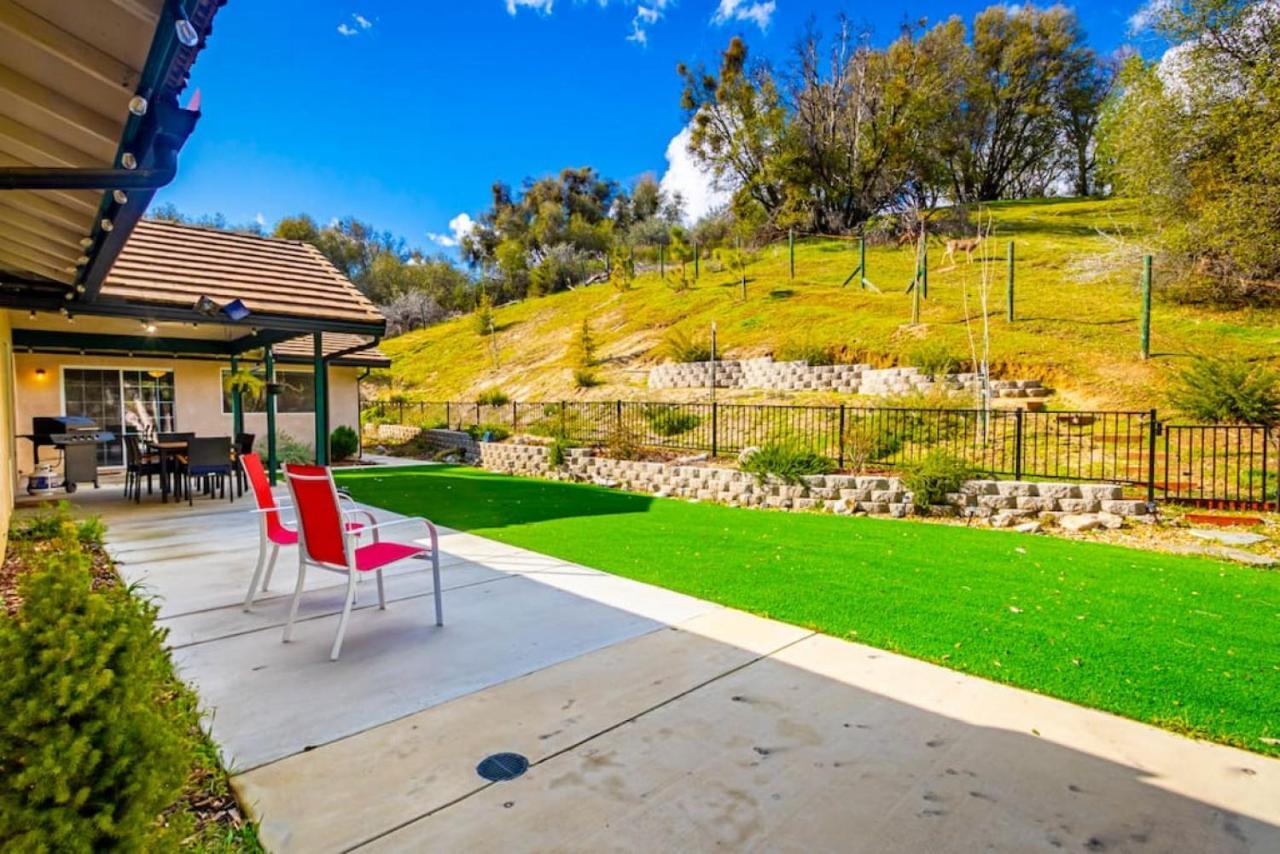 Mystic Mountain Villa, 14 Miles From Yosemite Oakhurst Exteriör bild